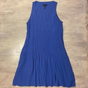 EUC Periwinkle Blue Gap Pleated Shift Dress Size Small